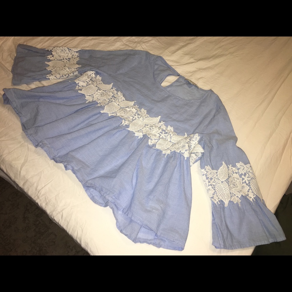 Size XL Forever 21 shirt
